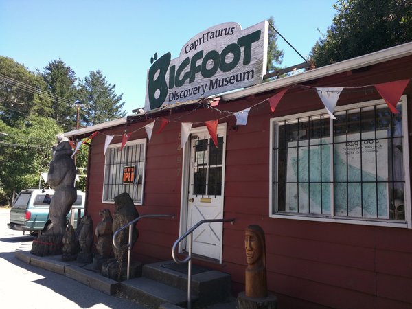 The Bigfoot Discovery Museum. Image by Elizabeth K. Joseph [CC BY 2.0], via Flickr.